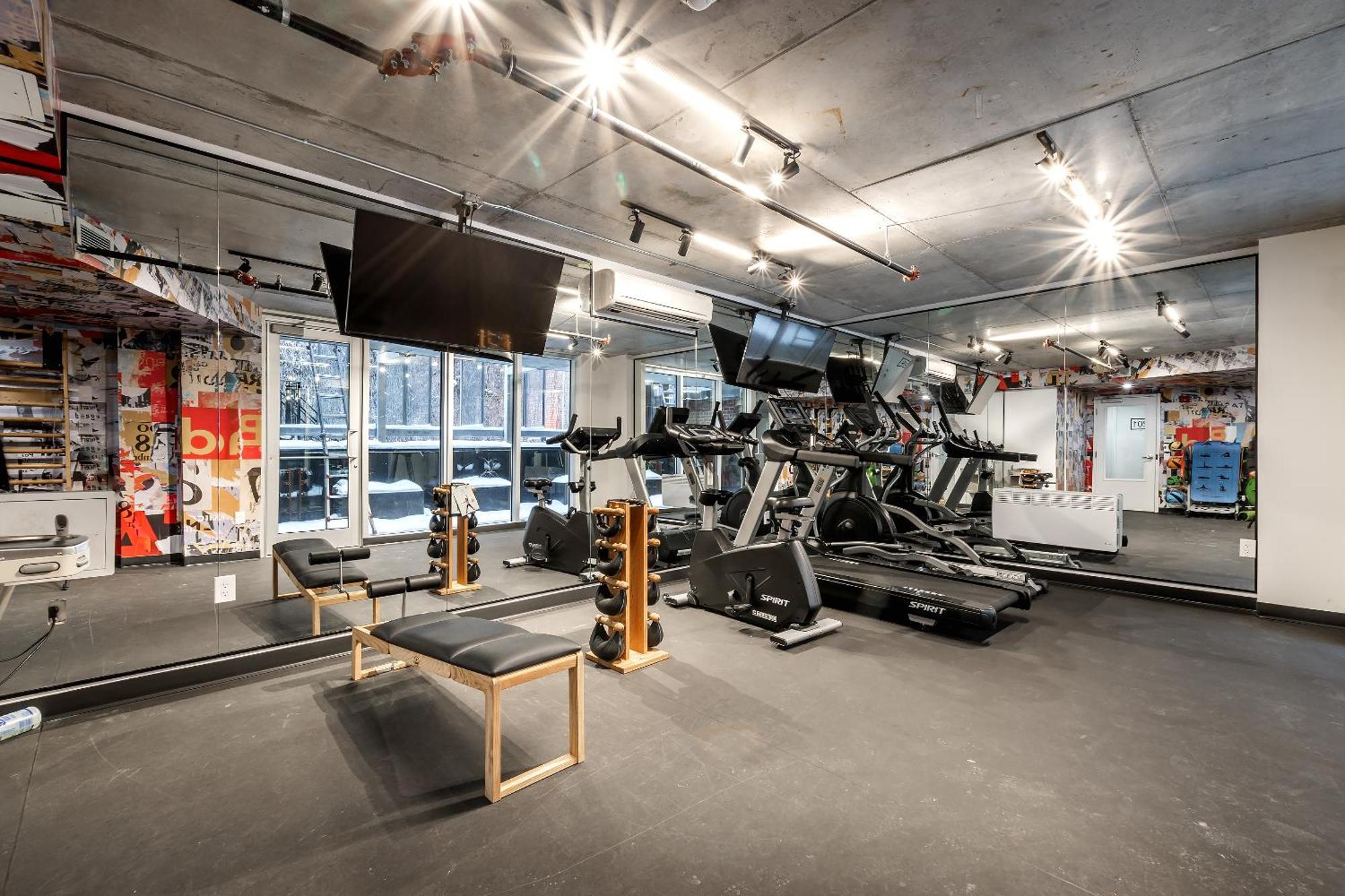 Magnifique Studio Au Centre-Ville A 5 Min A Pied De Tout Montréal Exteriör bild